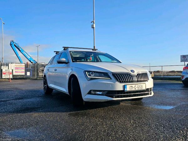 Skoda Superb Estate, Diesel, 2017, White