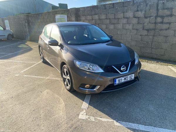 Nissan Pulsar Hatchback, Diesel, 2016, Brown