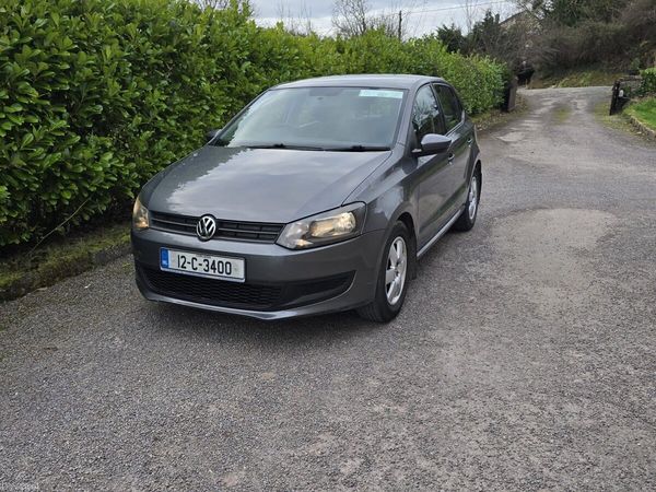 Volkswagen Polo Hatchback, Petrol, 2012, Grey