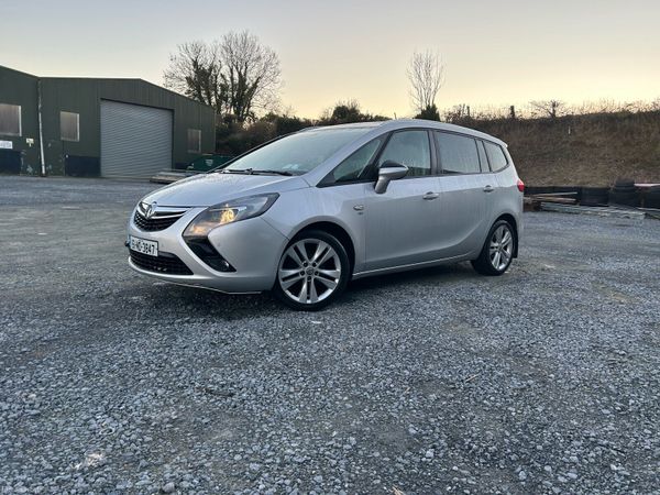 Vauxhall Zafira MPV, Diesel, 2015, Silver