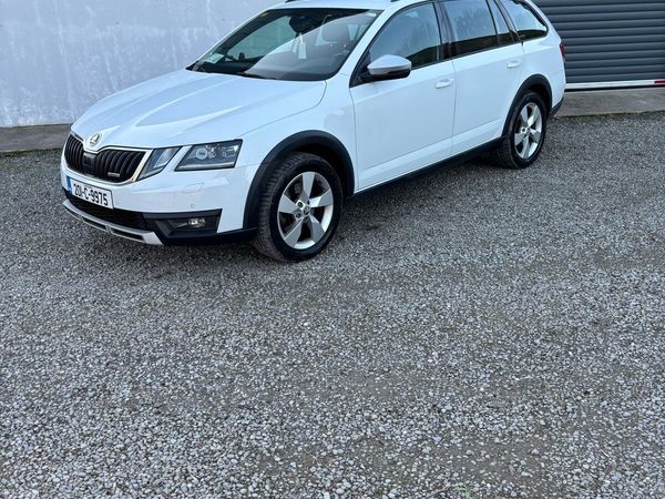 Skoda Octavia Estate, Diesel, 2020, White