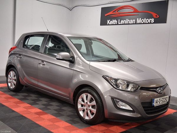 Hyundai i20 Hatchback, Petrol, 2014, Grey