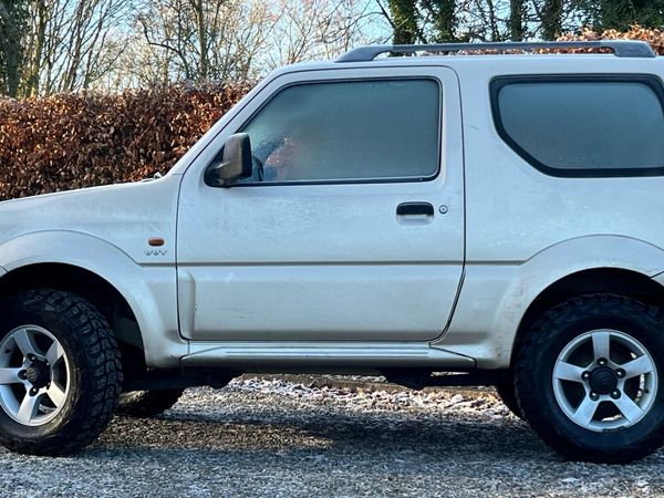 Suzuki Jimny SUV, Petrol, 2005, Beige