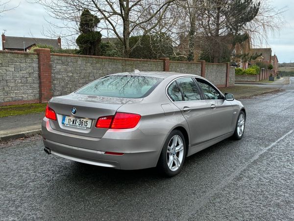BMW 5-Series Saloon, Diesel, 2011, Silver