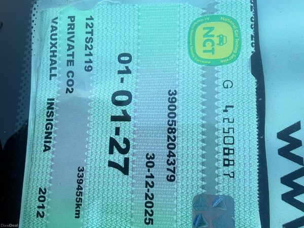 Vauxhall Insignia Hatchback, Diesel, 2012, White