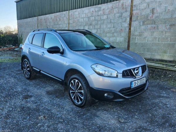 Nissan Qashqai Hatchback, Diesel, 2013, Grey