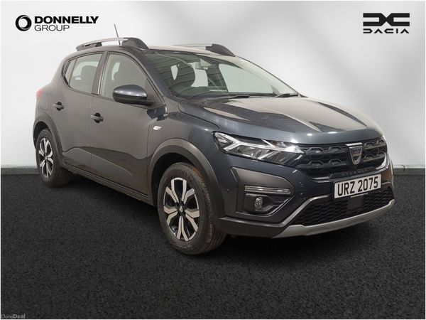 Dacia Sandero Stepway Hatchback, Petrol Gas, 2022, Grey