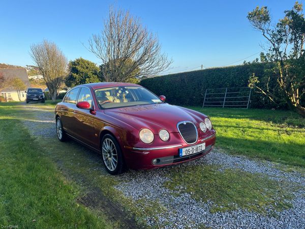 Jaguar S-Type Saloon, Petrol, 2005, Red