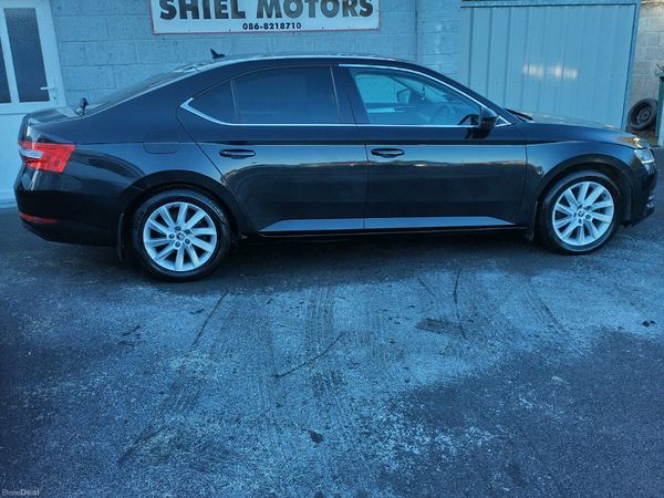 Skoda Superb Saloon, Diesel, 2021, Black