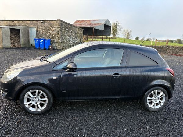 Vauxhall Corsa Hatchback, Petrol, 2009, Black