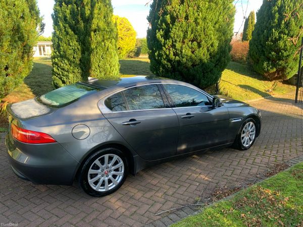 Jaguar XE Saloon, Diesel, 2016, Grey