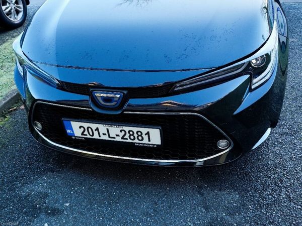 Toyota Corolla Estate, Petrol Hybrid, 2020, Black