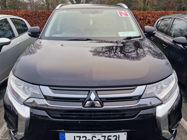 Mitsubishi Outlander SUV, Petrol Plug-in Hybrid, 2017, Black