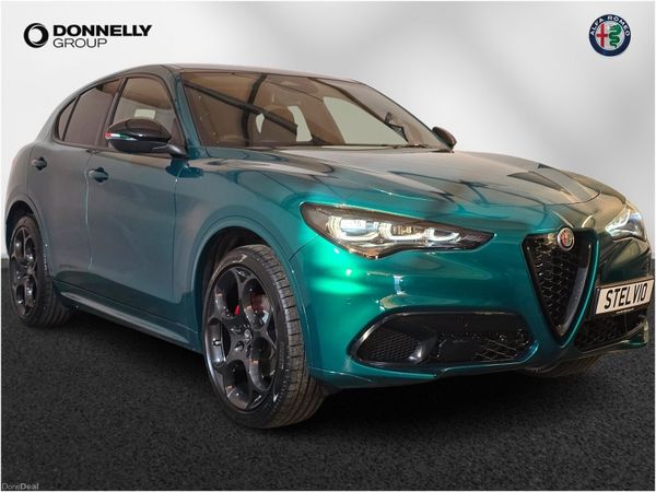Alfa Romeo Stelvio Estate, Diesel, 2025, Green