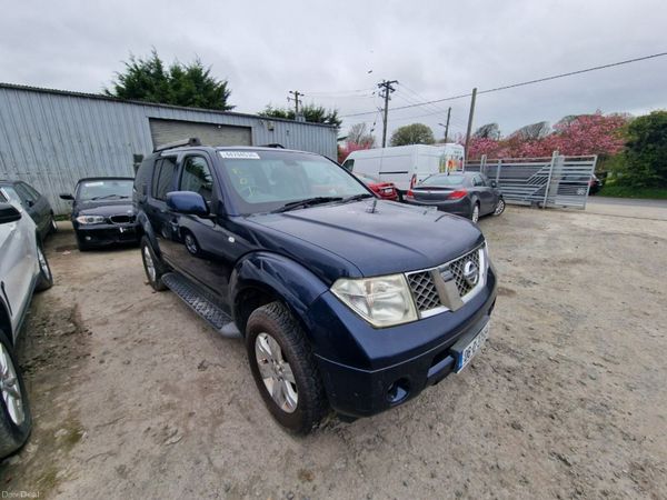 Nissan Pathfinder SUV, Diesel, 2006, Blue