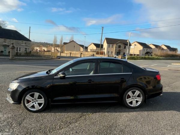 Volkswagen Jetta Saloon, Diesel, 2015, Black