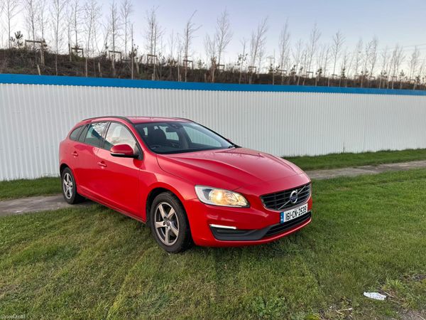 Volvo V60 Estate, Diesel, 2016, Red