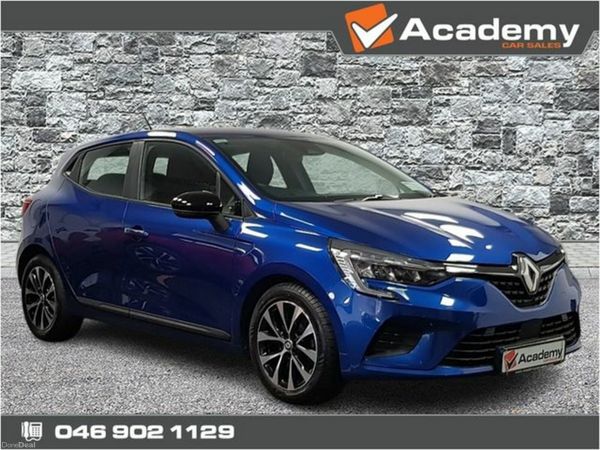 Renault Clio Hatchback, Petrol, 2023, Blue