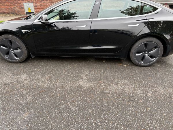 Tesla Model 3 Saloon, Electric, 2020, Black
