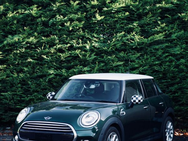 Mini Cooper Hatchback, Diesel, 2018, Green