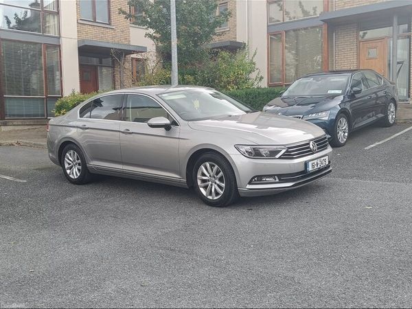 Volkswagen Passat Saloon, Diesel, 2016, Silver