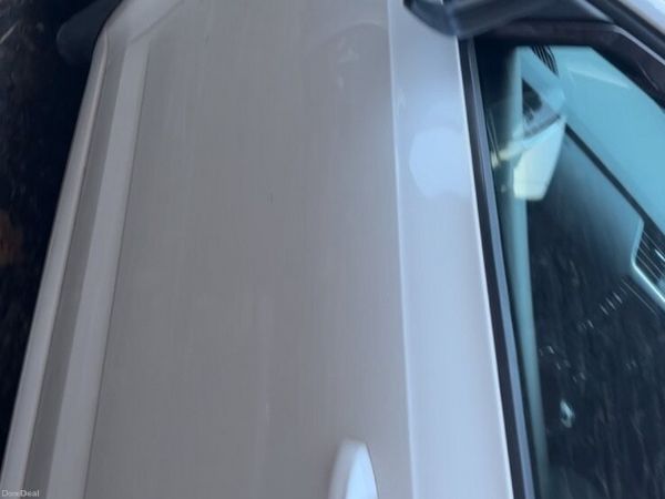 Skoda Octavia Saloon, Petrol, 2014, White