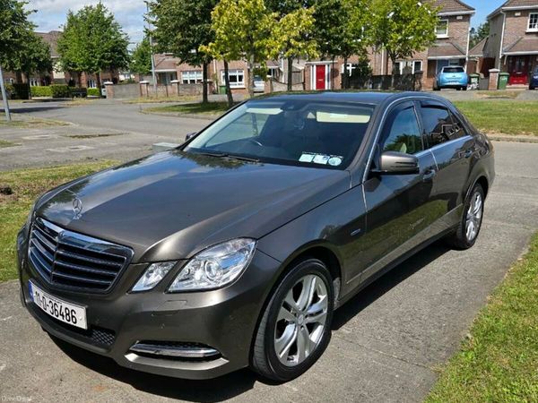 Mercedes-Benz E-Class Saloon, Diesel, 2011, Grey
