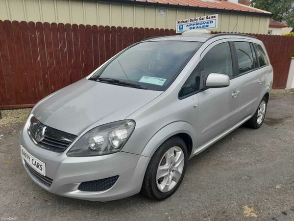 Vauxhall Zafira MPV, Diesel, 2013, Silver