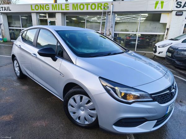 Opel Astra Hatchback, Petrol, 2021, Grey