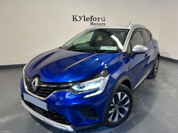 Renault Captur Hatchback, Petrol, 2020, Blue
