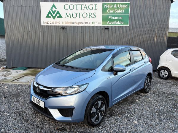 Honda Fit Hatchback, Petrol Hybrid, 2016, Blue