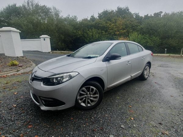 Renault Fluence Saloon, Diesel, 2015, Silver