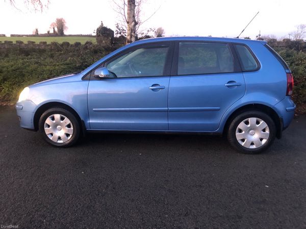 Volkswagen Polo Hatchback, Petrol, 2007, Blue