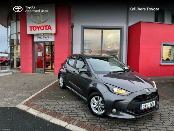 Toyota Yaris Hatchback, Petrol Hybrid, 2024, Grey