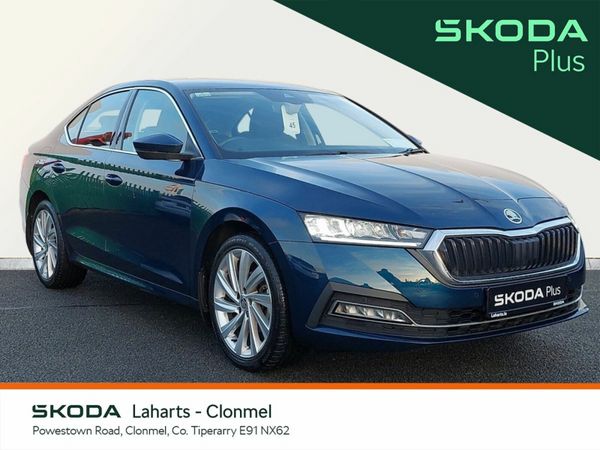 Skoda Octavia Saloon, Petrol, 2023, Blue