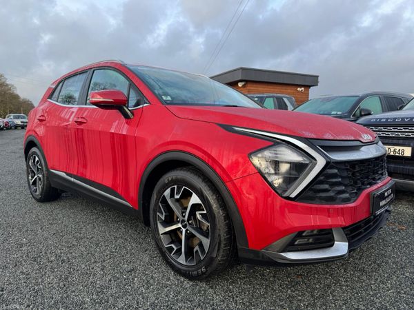 Kia Sportage SUV, Petrol Plug-in Hybrid, 2022, Red