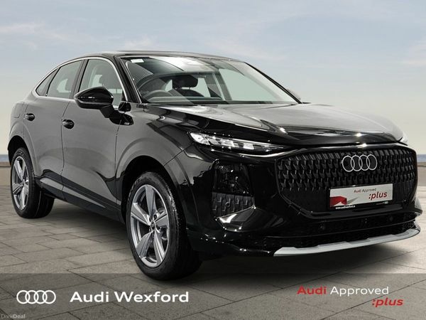 Audi Q3 SUV, Petrol Plug-in Hybrid, 2026, Black