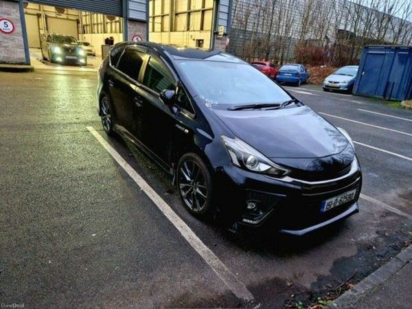 Toyota Prius MPV, Petrol Hybrid, 2015, Black