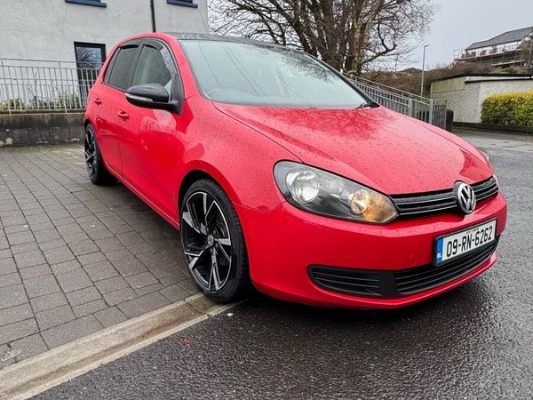 Volkswagen Golf Hatchback, Diesel, 2009, Red