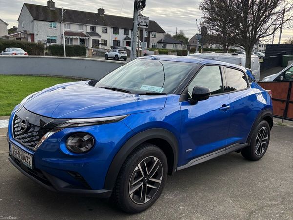Nissan Juke SUV, Petrol Hybrid, 2025, Blue