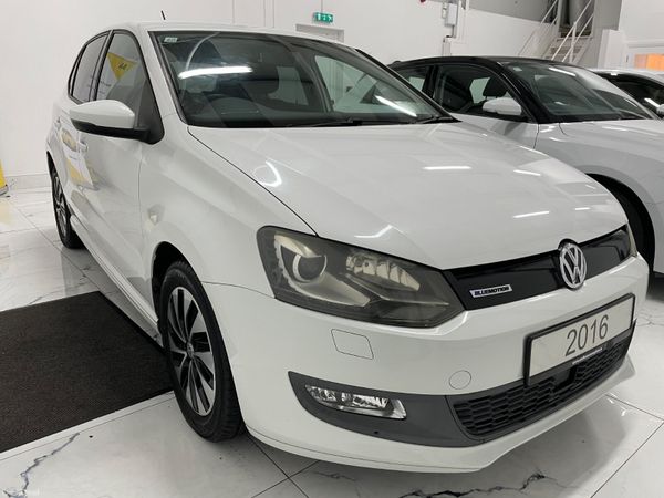 Volkswagen Polo Hatchback, Petrol, 2016, White