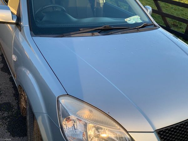 Kia Rio Saloon, Diesel, 2009, Silver