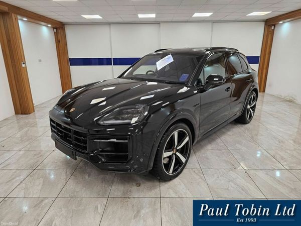 Porsche Cayenne SUV, Petrol Plug-in Hybrid, 2025, Black