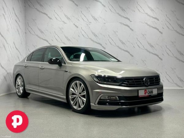Volkswagen Passat Saloon, Petrol, 2016, Silver