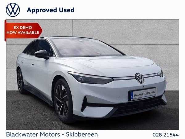 Volkswagen ID.7 Hatchback, Electric, 2025, Black
