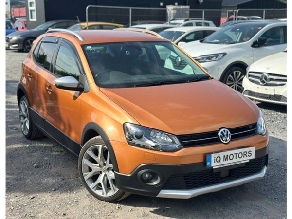 Volkswagen Polo Hatchback, Petrol, 2015, Orange