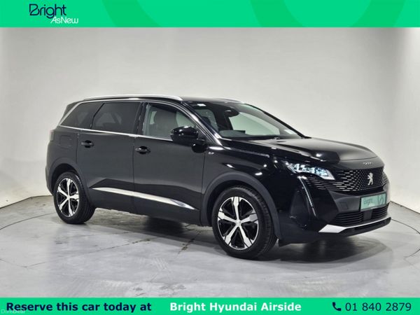 Peugeot 5008 MPV, Diesel, 2022, Black