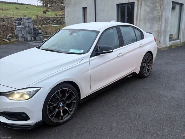 BMW 3-Series Saloon, Diesel, 2015, White