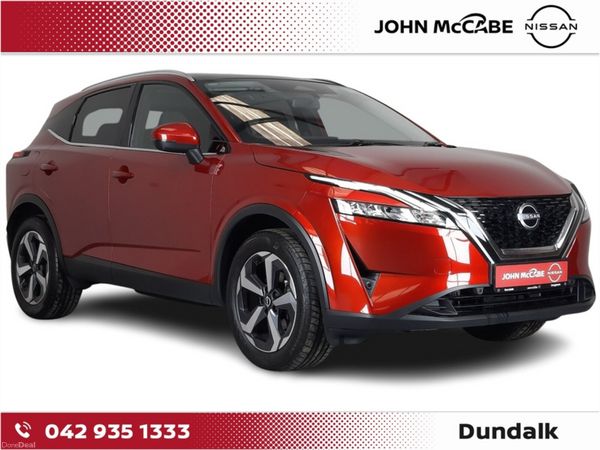 Nissan Qashqai MPV, Petrol Hybrid, 2024, Red