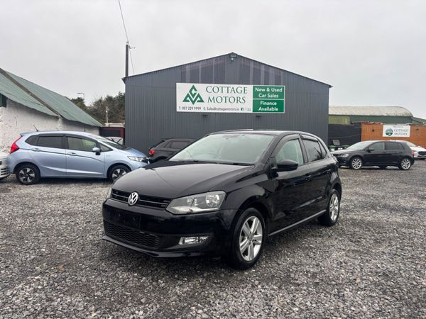 Volkswagen Polo Hatchback, Petrol, 2014, Black